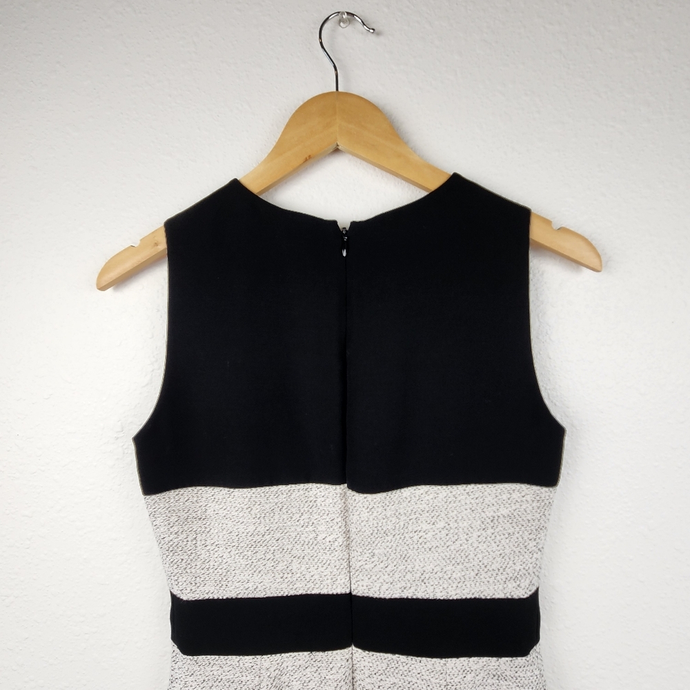 Banana Republic Black & White Colorblock Sheath Sleeveless Dress Women's Size 2 - Picture 6 of 9